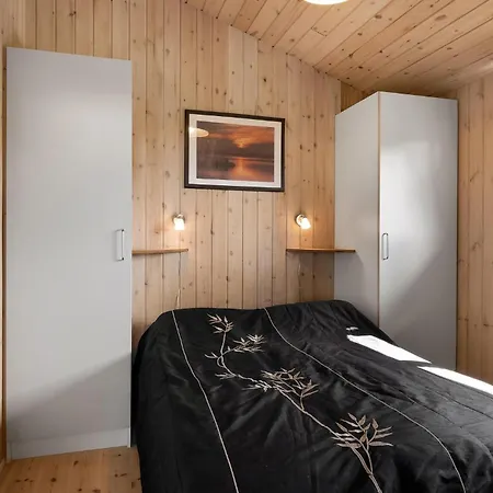 Holiday home Gorgeous In Hadsund With Kitchen