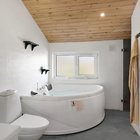 Four-bedroom In Hadsund Hadsund