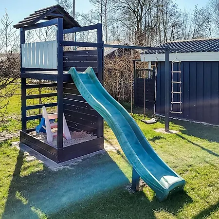 Four-bedroom In Hadsund